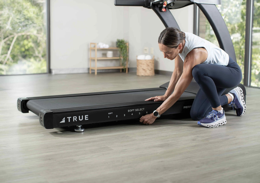 Performance 8000 Treadmill